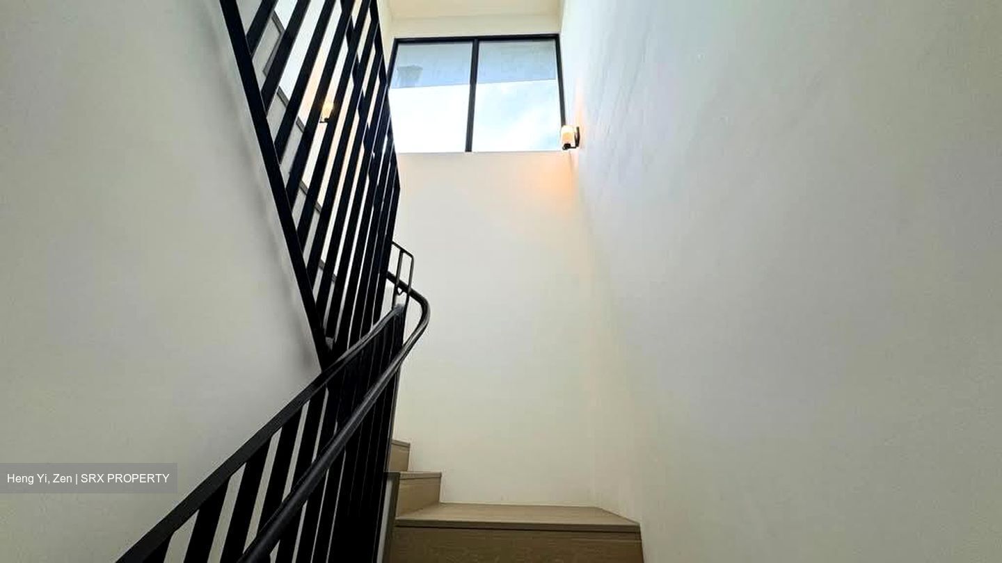 The Enclave . Holland (D10), Apartment #581882571
